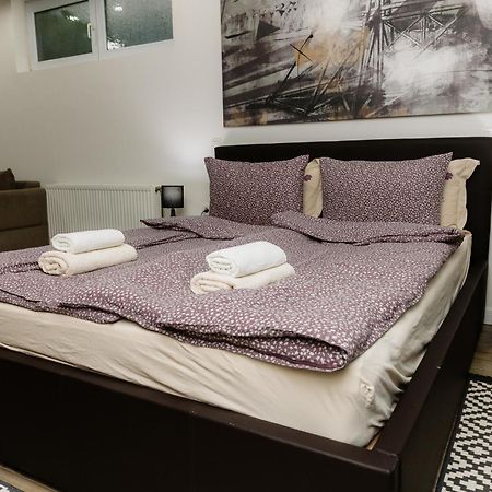 Guest House Lila Сомбор Екстер'єр фото