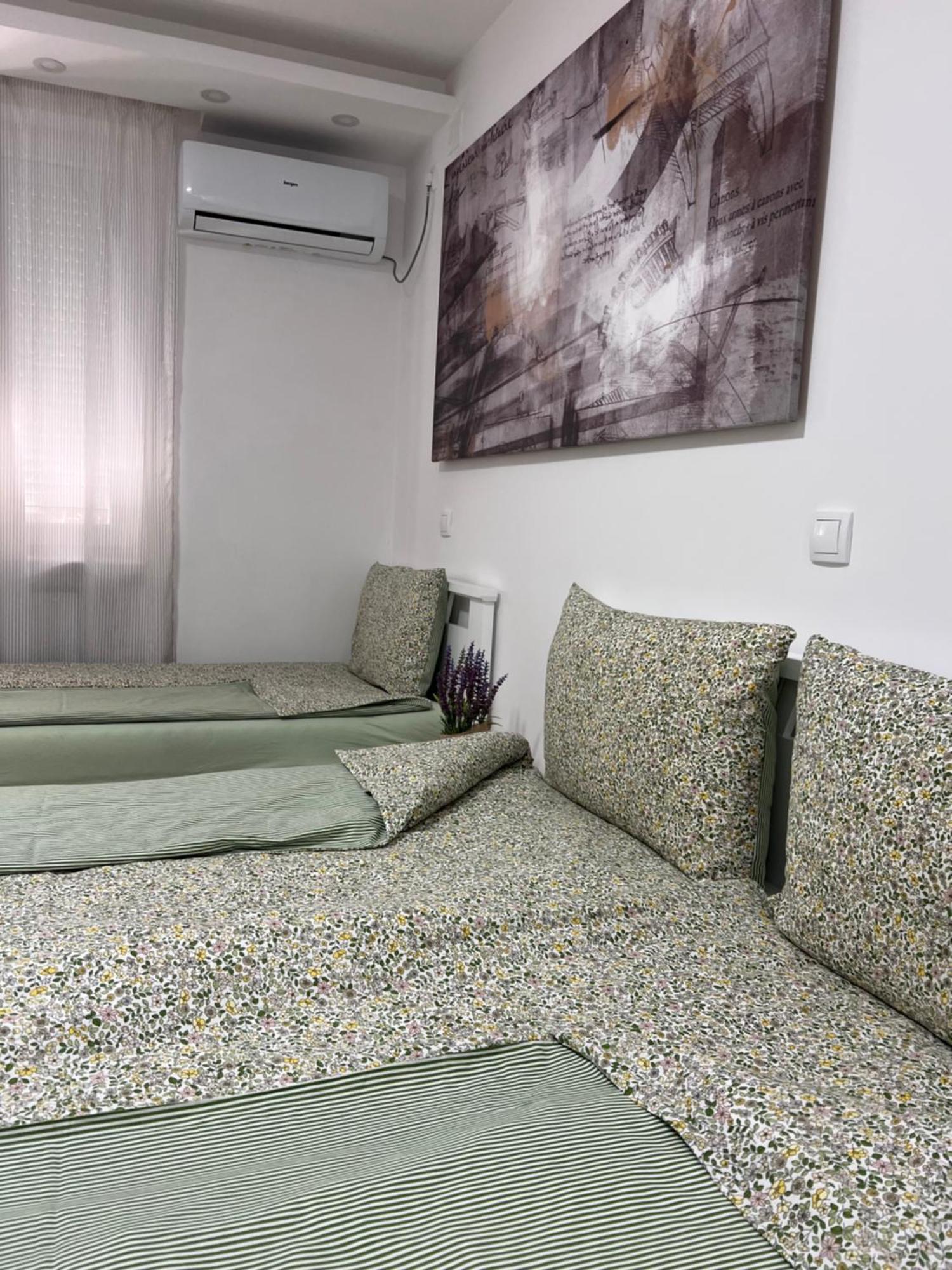 Guest House Lila Сомбор Екстер'єр фото